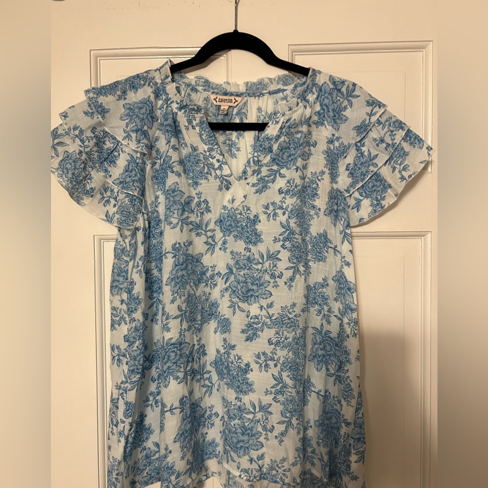Nanette Lepore Blue and White Floral Blouse NWT